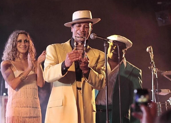 Kid Creole and and Coconuts