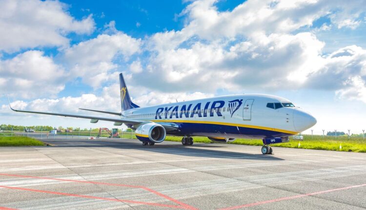 Ryanair, plane, aircraft