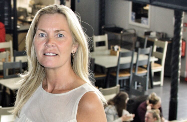 Paula Basnett